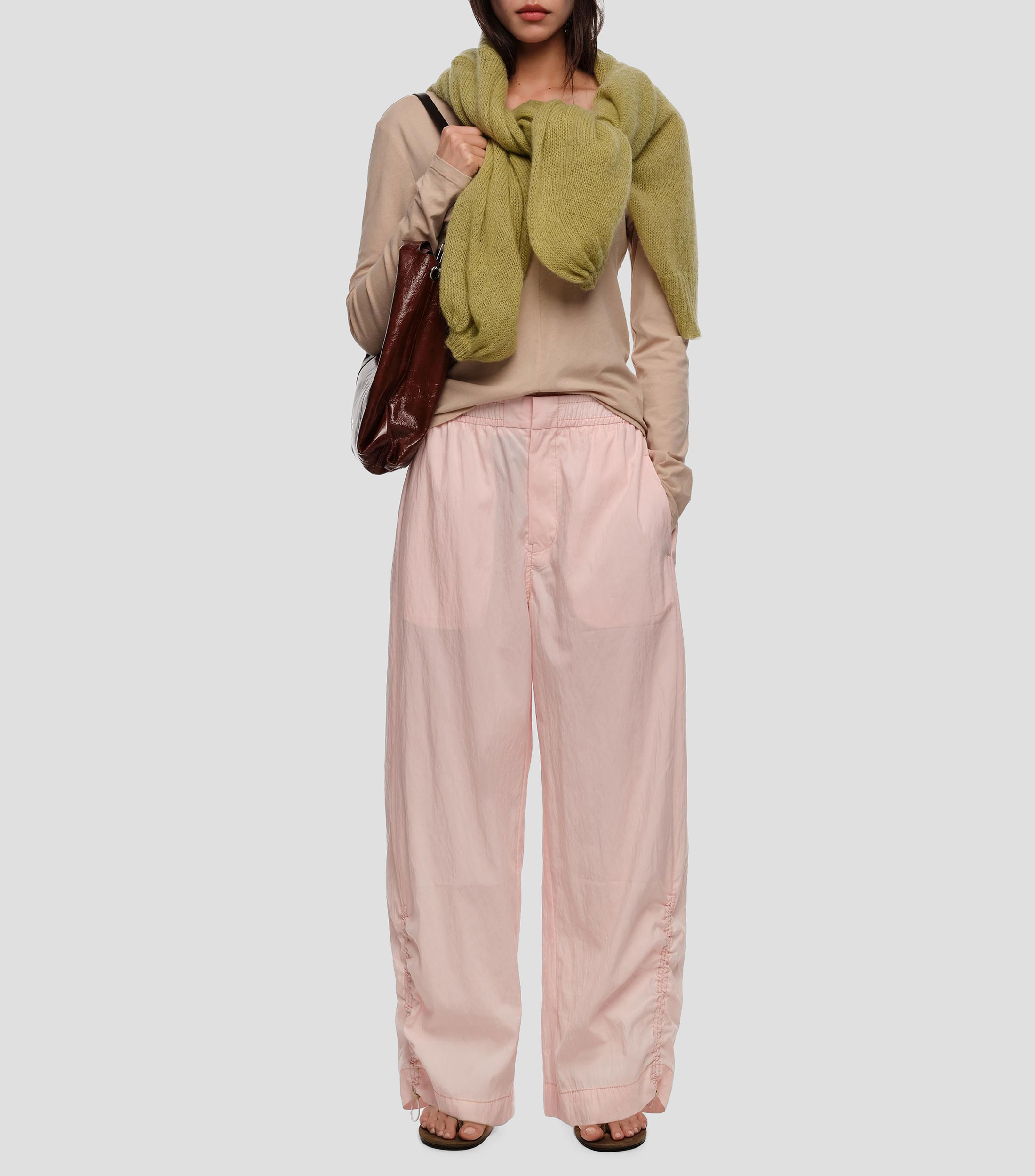 Pantalón fruncido jogger Mujer